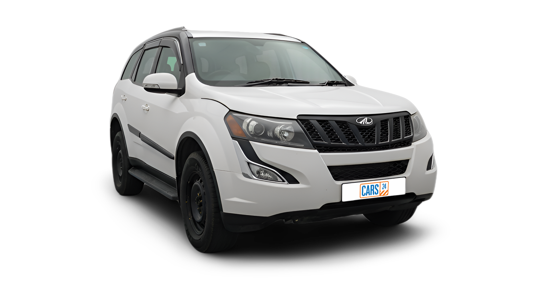 Mahindra XUV500-img